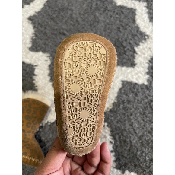 Baby UGG boots - Picture 2 of 4